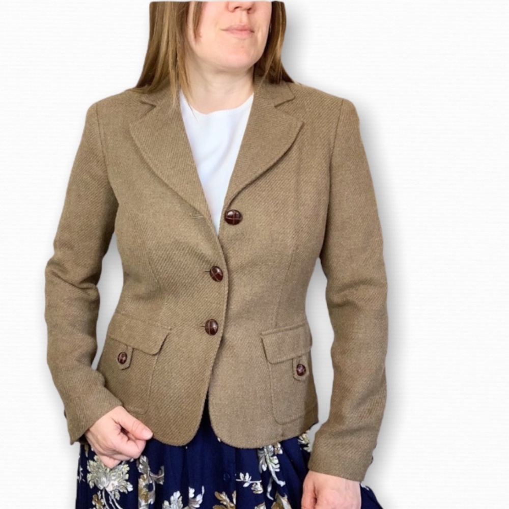 Liz Claiborne Tan Blazer